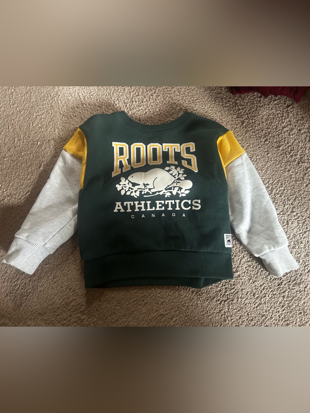 Roots Green Crewneck Sweatshirt with Yellow Accents and Gray Sleeves
